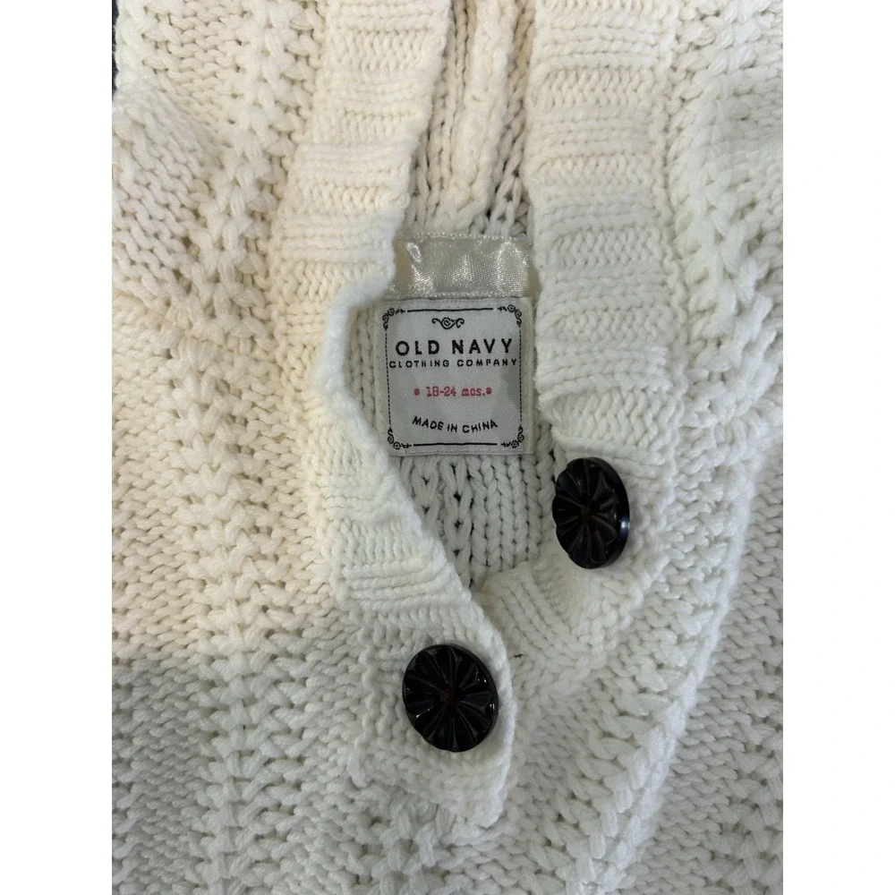 Old Navy Baby 18-24 Months Hooded White Chunky Knit Sweater‎ Preppy Old Money
